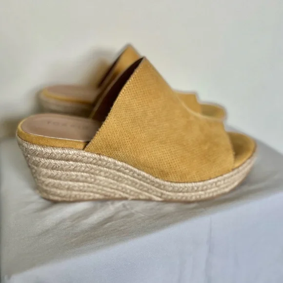 Torrid 9W Platform Espadrille Wedge Sandals - Picture 5 of 13